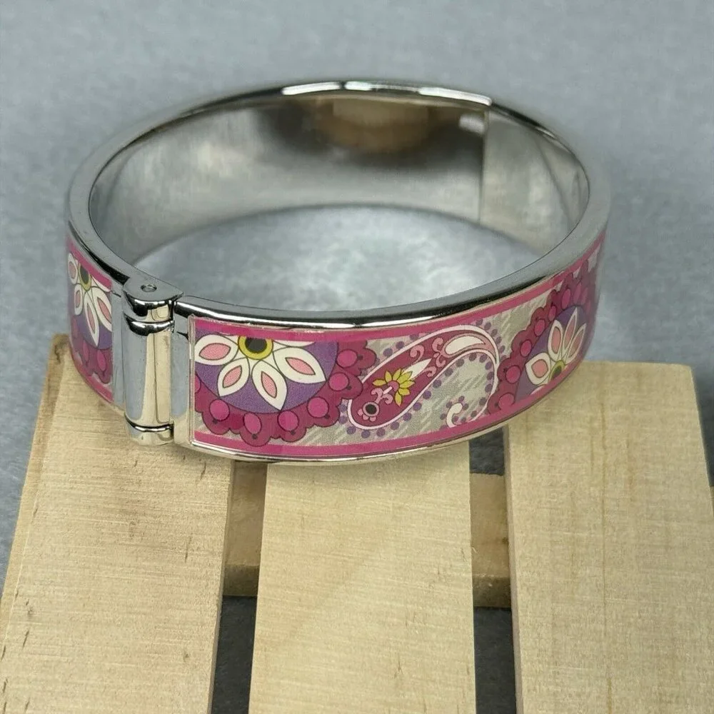 Vera Bradley Bracelet Paisley Meets Plaid Pink Silver Tone Clamper Bangle 7